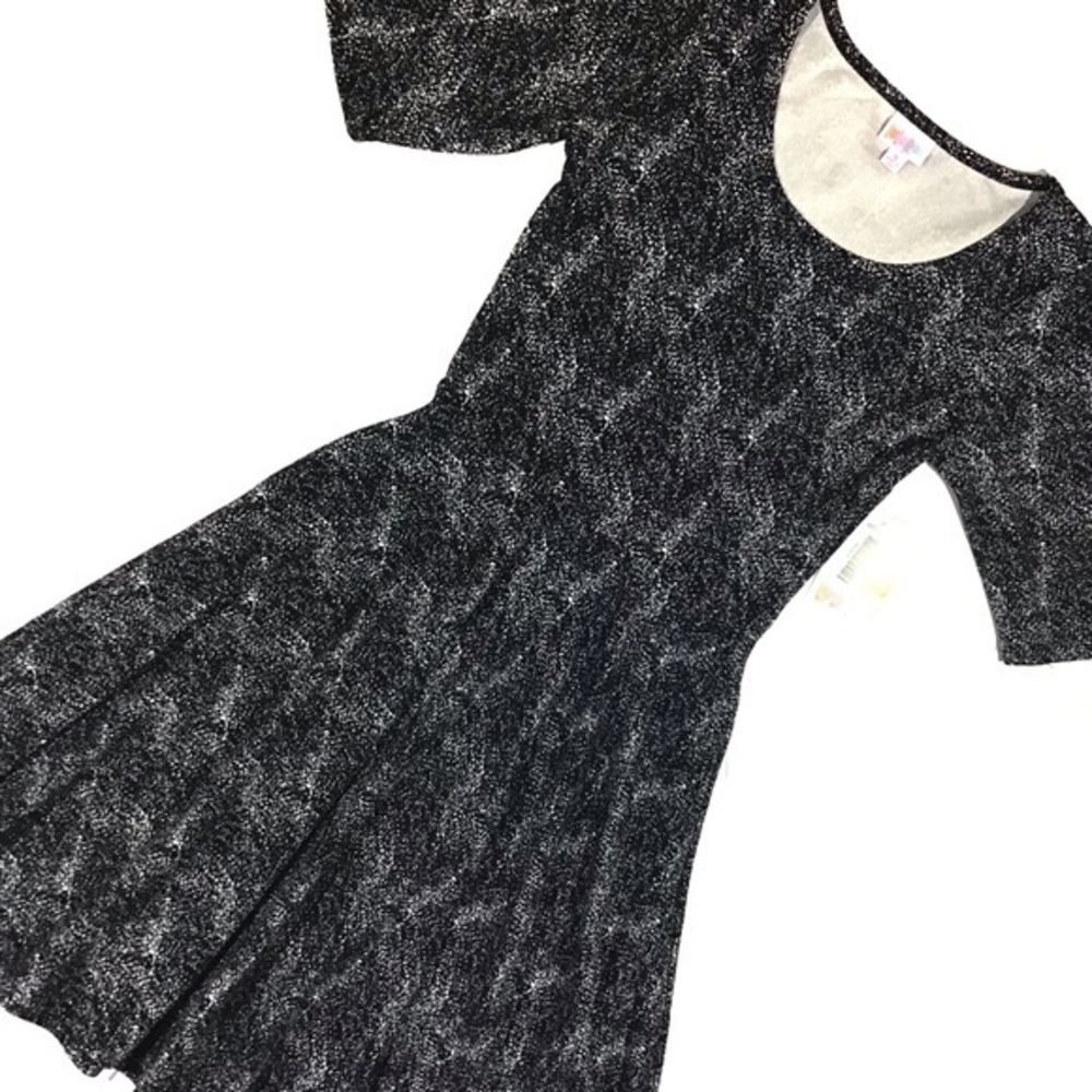 Dress A-Line LuLaRoe Nicole Small 6-8 Flattering ▪️ Black & White NWT